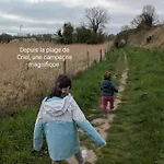 아파트 Spacieux Avec Terrasse Proche