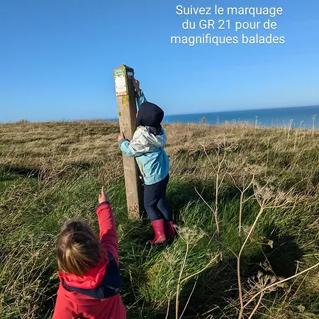 Apartment Spacieux Avec Terrasse Proche