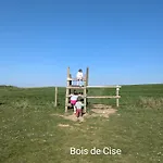 Appartamento Spacieux Avec Terrasse Proche