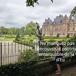 Spacieux Avec Terrasse Proche