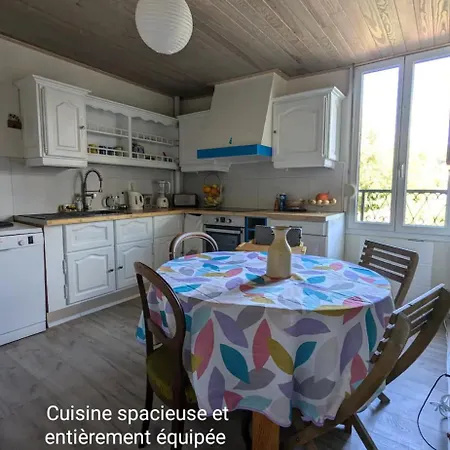 Spacieux Avec Terrasse Proche