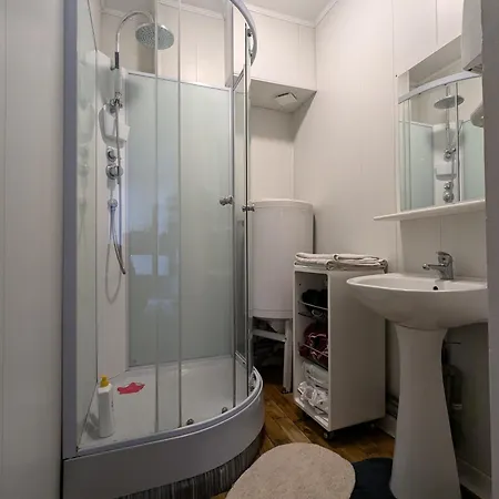 Spacieux Avec Terrasse Proche