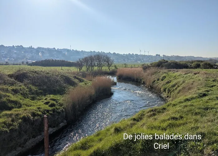 Spacieux Avec Terrasse Proche Apartamento *