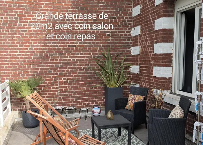 Spacieux Avec Terrasse Proche Apartamento